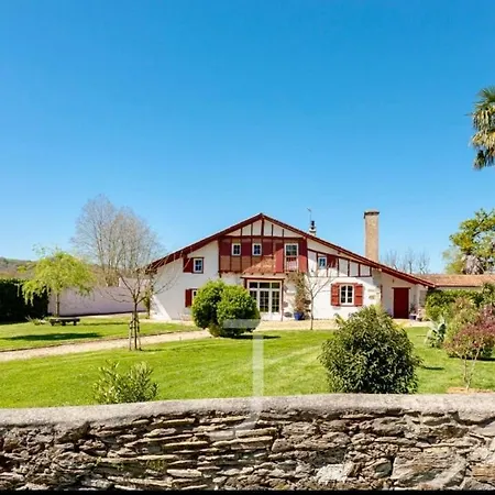 Dans Maison Basque Typique Privat bolig